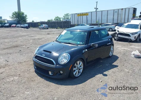 2013 Mini Hardtop Cooper S из США, поврежденный, VIN WMWSV3C54DT476370